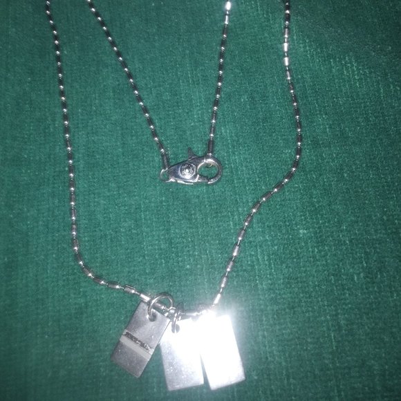 Dolce and Gabana dog tags - Picture 3 of 5